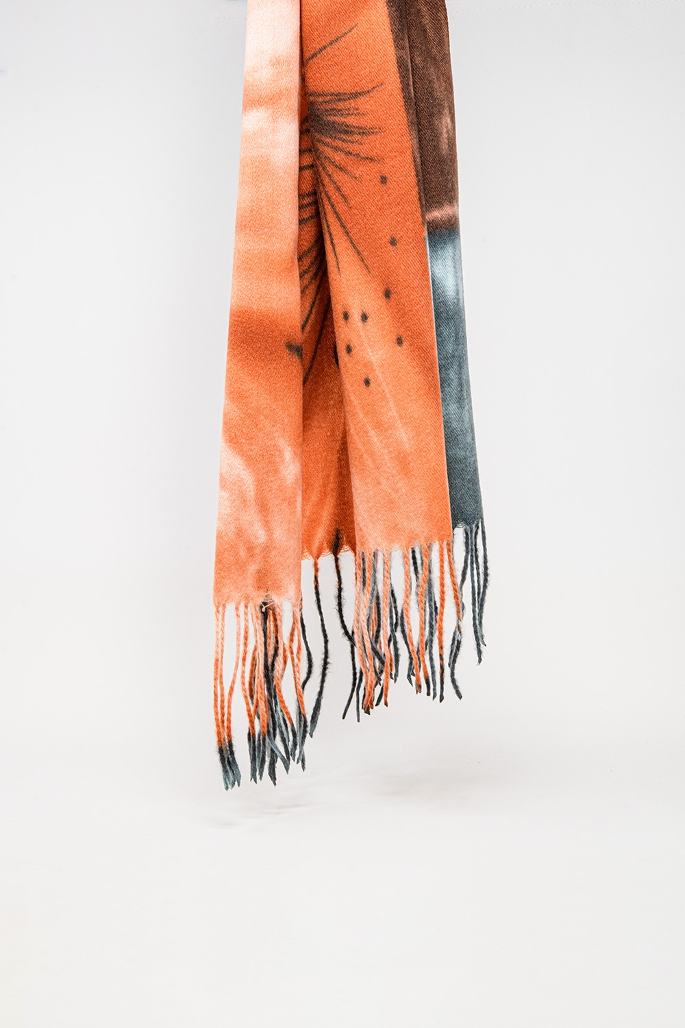 bufanda estampada flores naranja