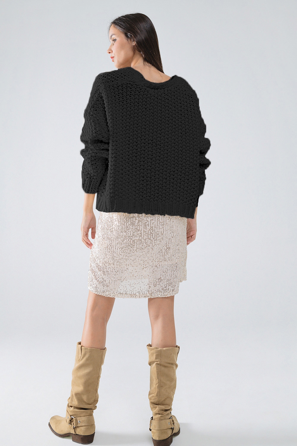 Chaqueta negra oversize de punto grueso con bolsillos Chaqueta negra oversize de punto grueso con bolsillos