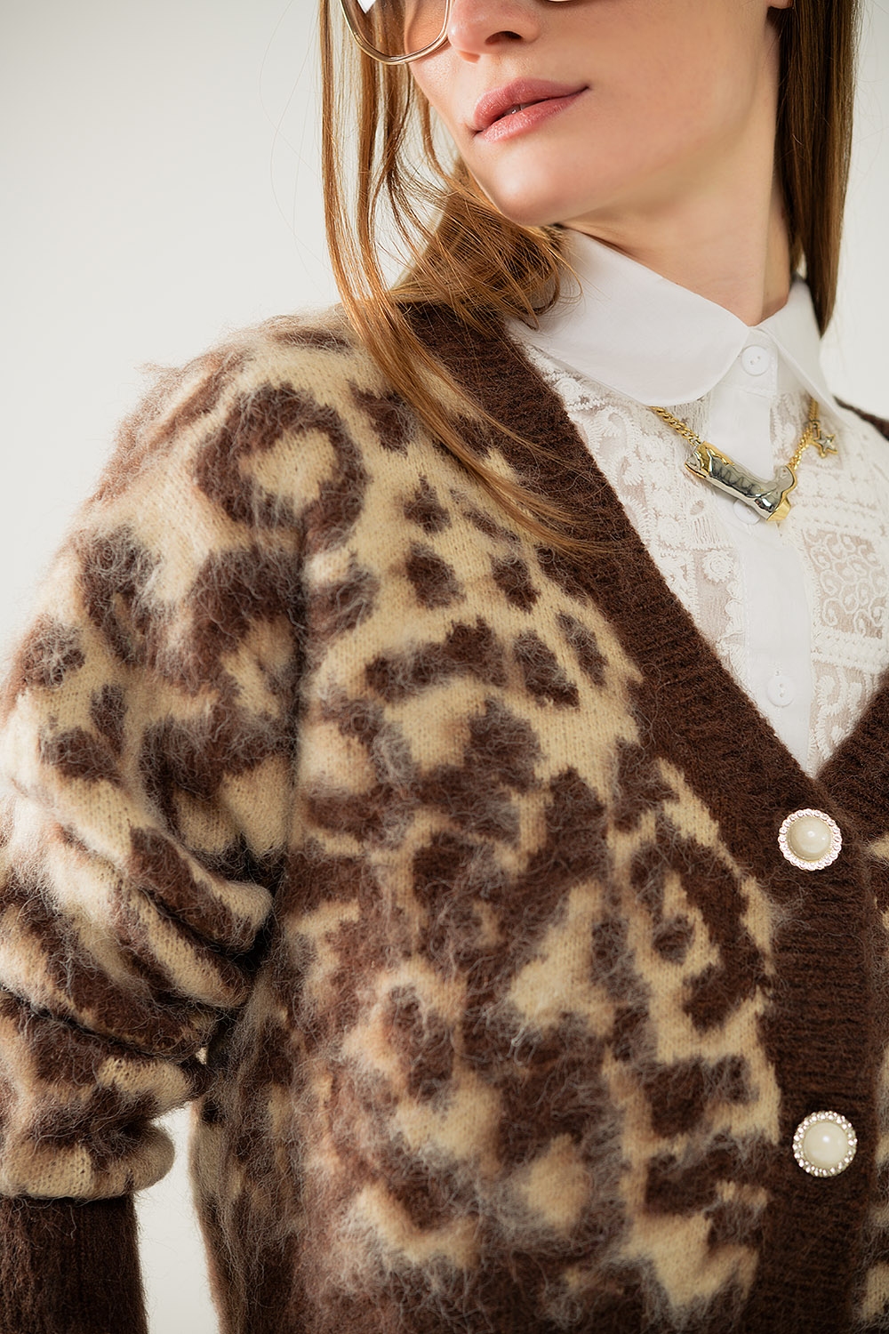c&aacute;rdigan con estampado de leopardo y lana en beige