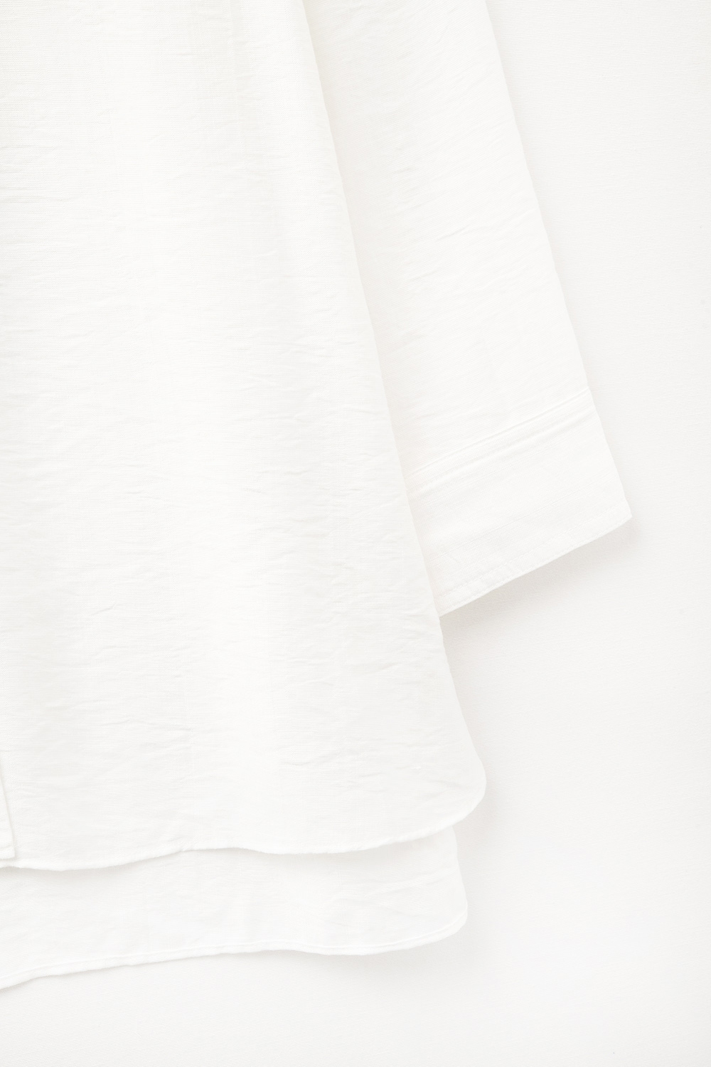 Camisa relaxed fit Manga larga en blanco Camisa relaxed fit Manga larga en blanco