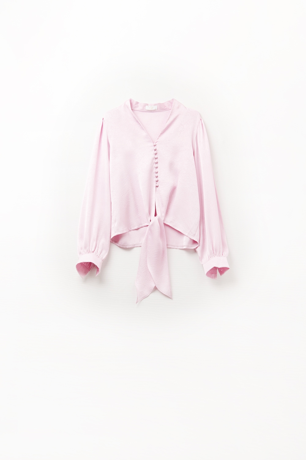 Camisa Corta En rosa Con nudo Camisa Corta En rosa Con nudo