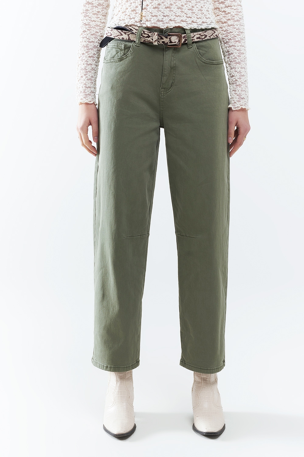 Pantalones rectos hasta el tobillo en caqui con detalle de costura en la rodilla Pantalones rectos hasta el tobillo en caqui con detalle de costura en la rodilla