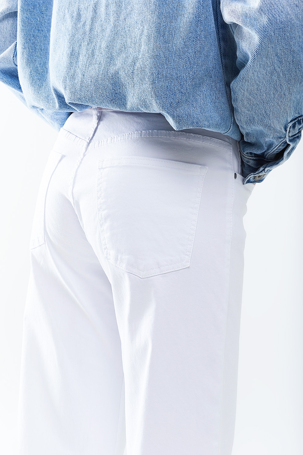 Pantalones Blancos Rectos de Pierna Ancha Pantalones Blancos Rectos de Pierna Ancha