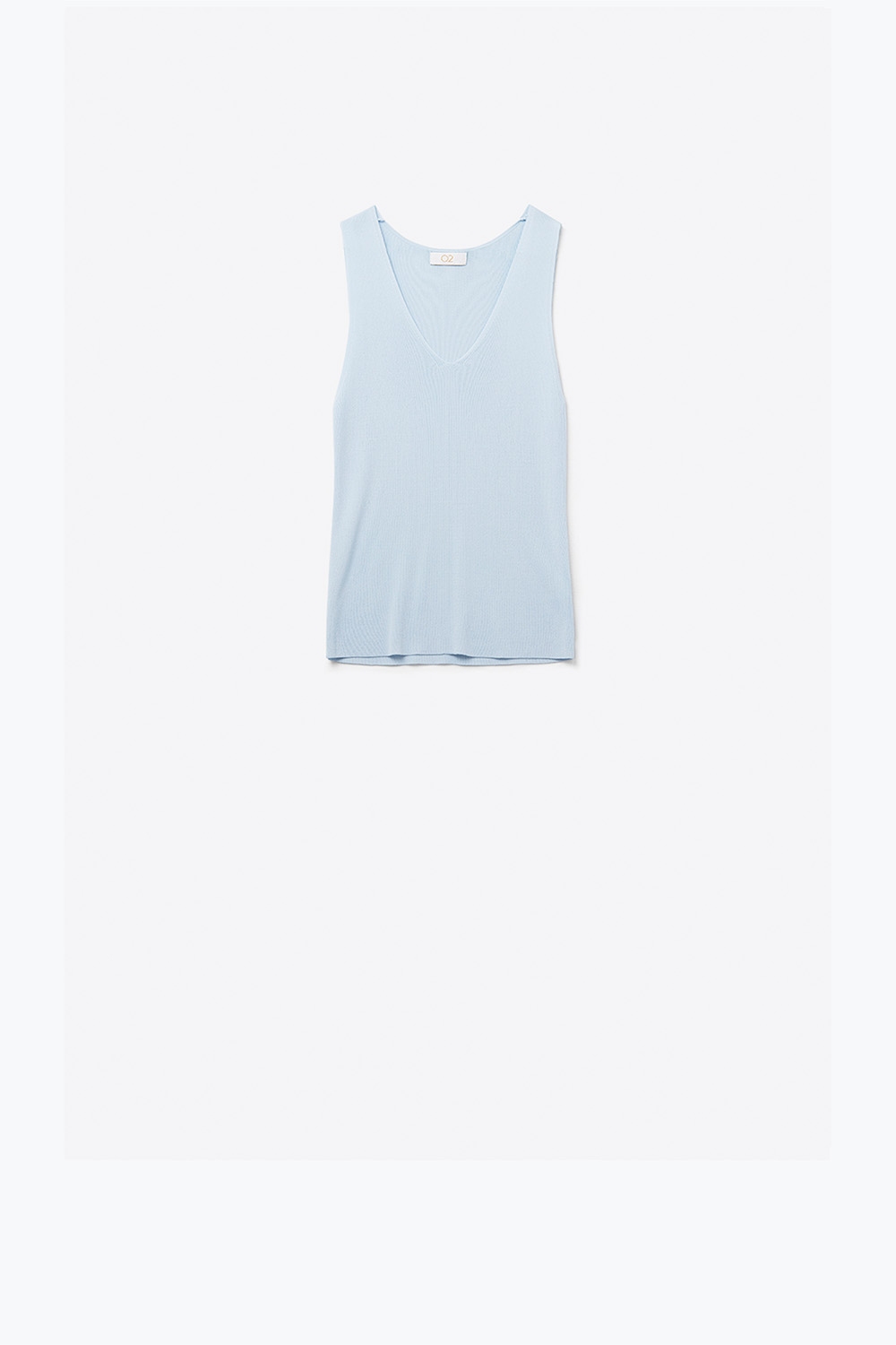 top sin mangas de punto fino color azul beb&eacute; con escote en V