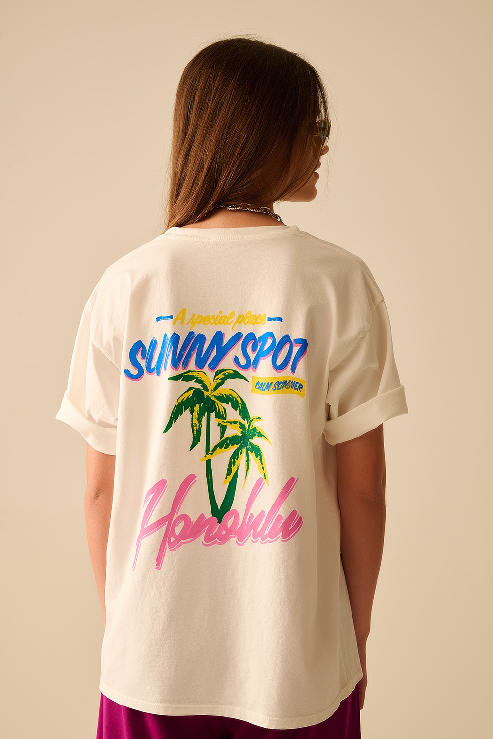 Camiseta blanca made in Italy con gr&aacute;fico Honolulu