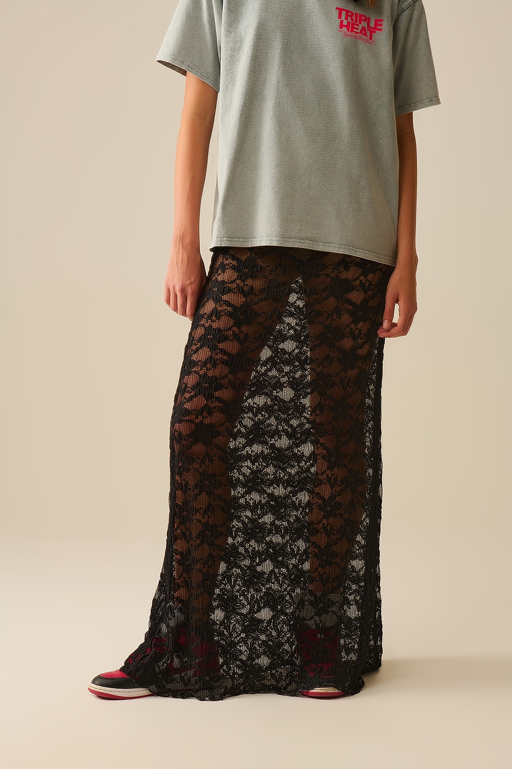 Falda larga negra estilo bohemio