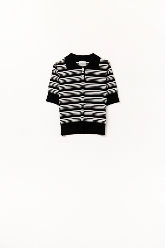 JERSEY DE RAYAS CON CUELLO DE POLO