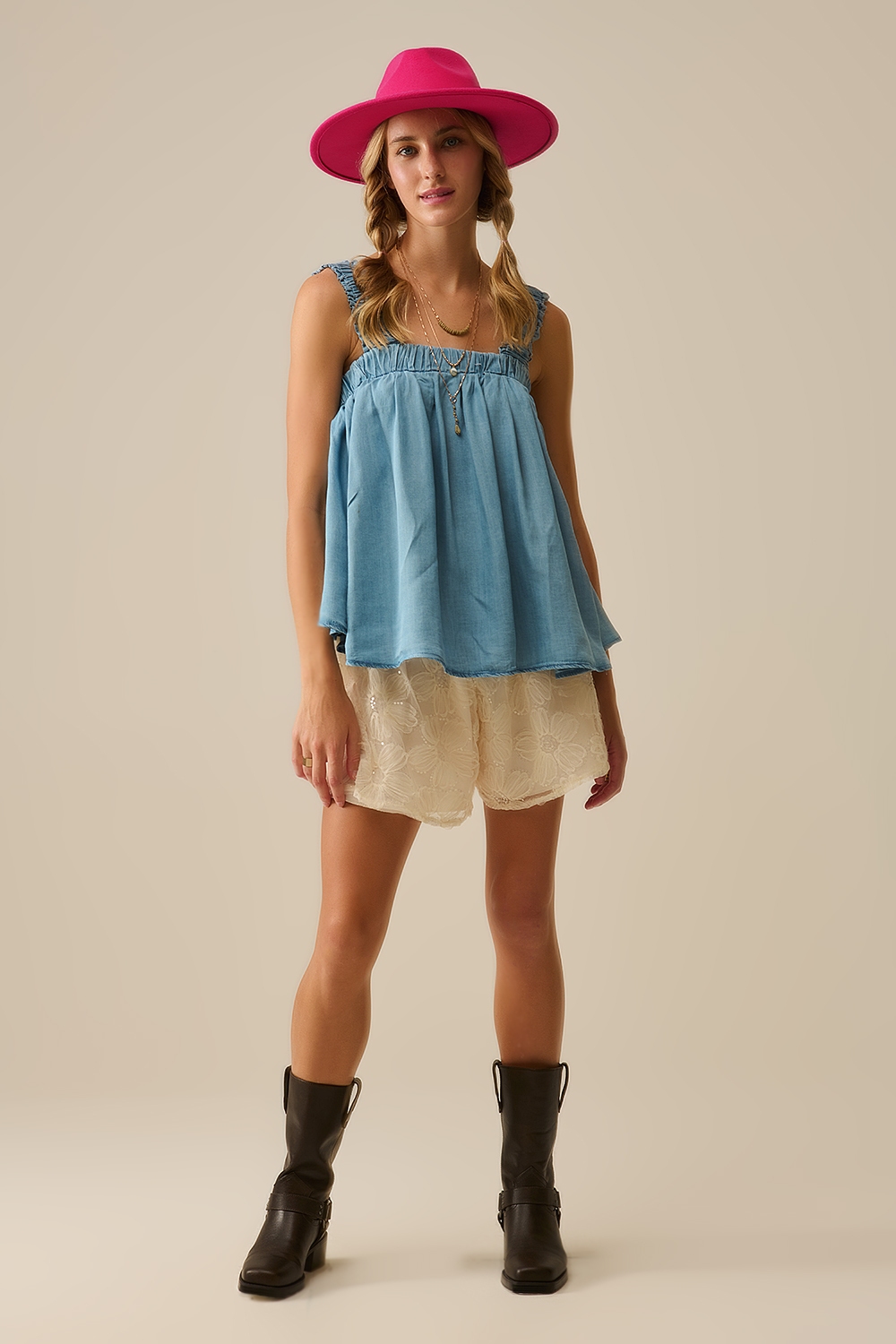 Top de Tencel con tirantes en azul Top de Tencel con tirantes en azul