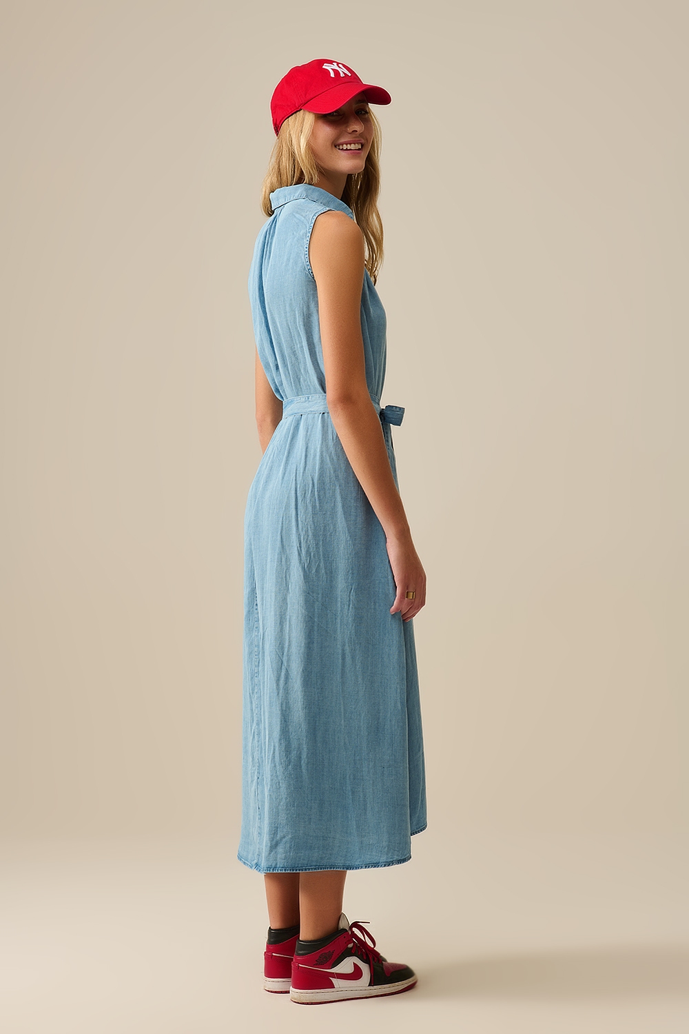 Vestido camisero sin mangas en tejido tencel Azul Vestido camisero sin mangas en tejido tencel Azul