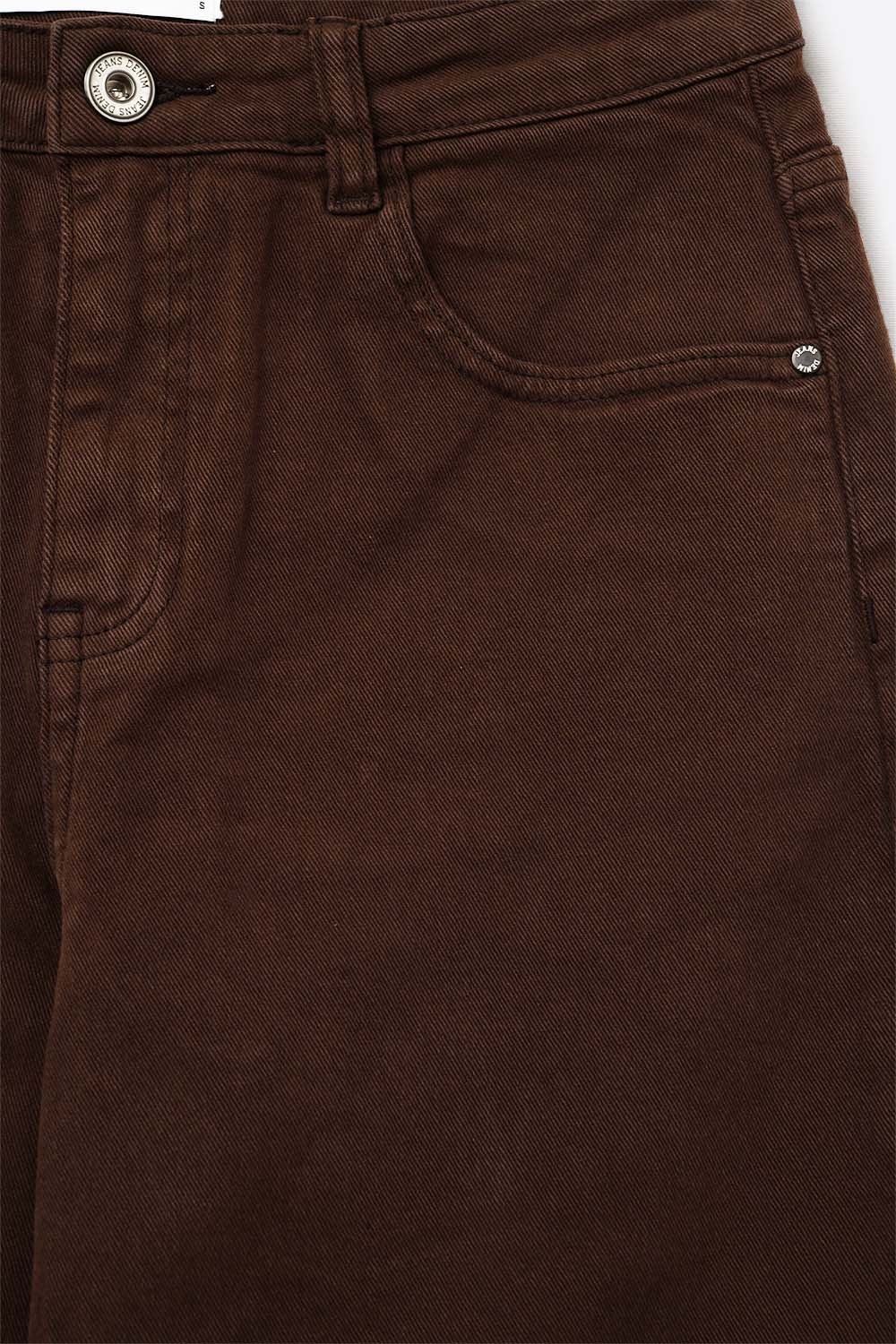 Vaquero slouchy de algodón de talle medio en marrón chocolate Vaquero slouchy de algodón de talle medio en marrón chocolate