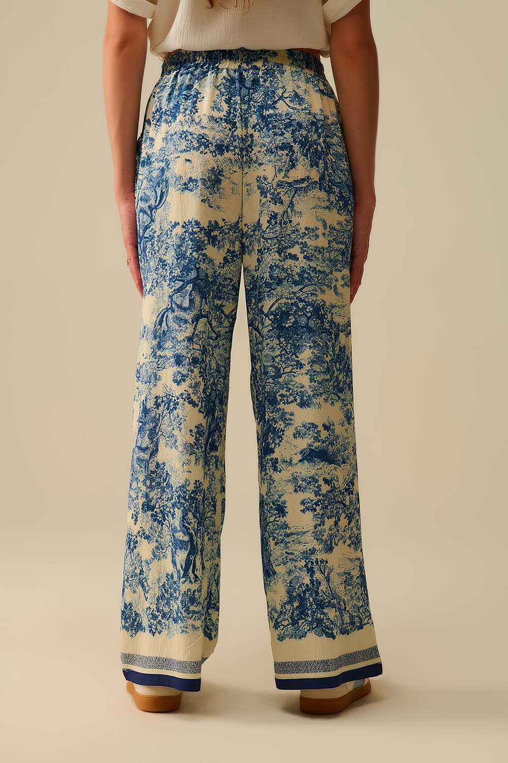 Pantal&oacute;n fluido estampado Toile de Jouy con cintura el&aacute;stica