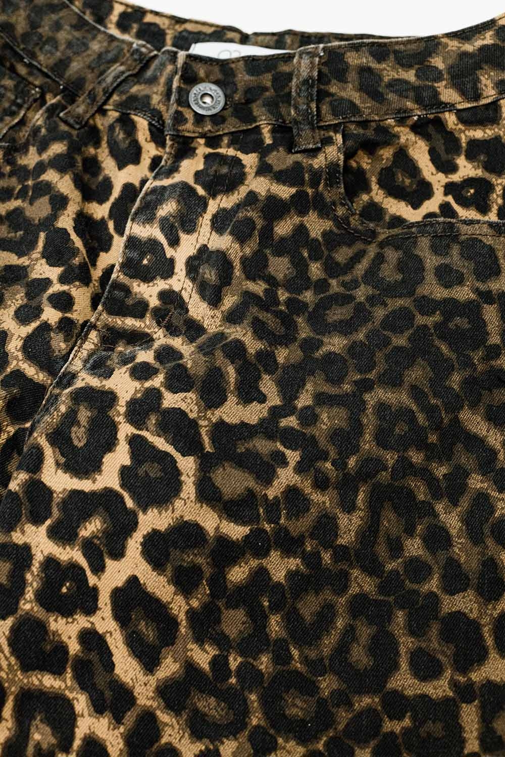 Estampado de leopardo con degradado delantero y trasero Estampado de leopardo con degradado delantero y trasero