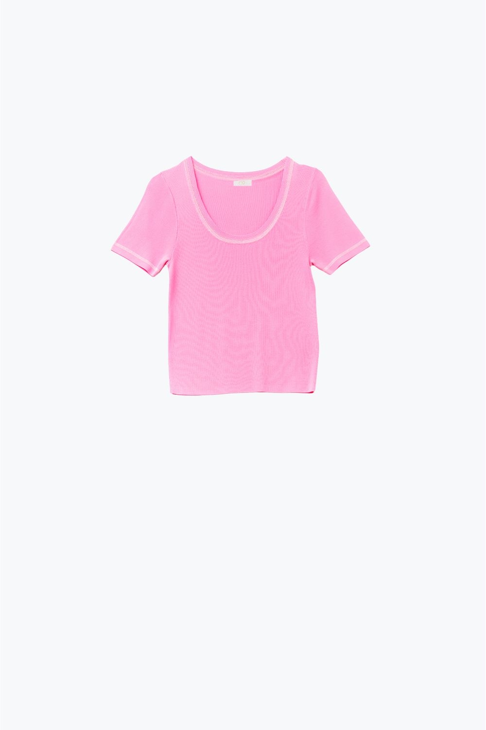 Jersey De Manga Corta En Rosa Con Costura Plateada En El Cuello Redondo Jersey De Manga Corta En Rosa Con Costura Plateada En El Cuello Redondo