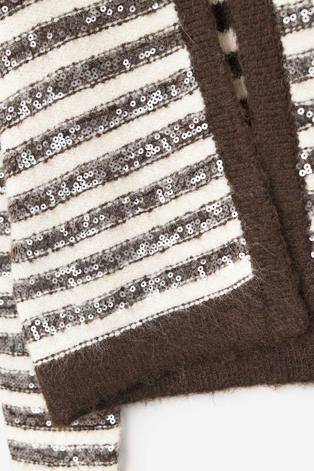 Chaqueta de rayas con detalle de lentejuelas en marr&oacute;n y crema