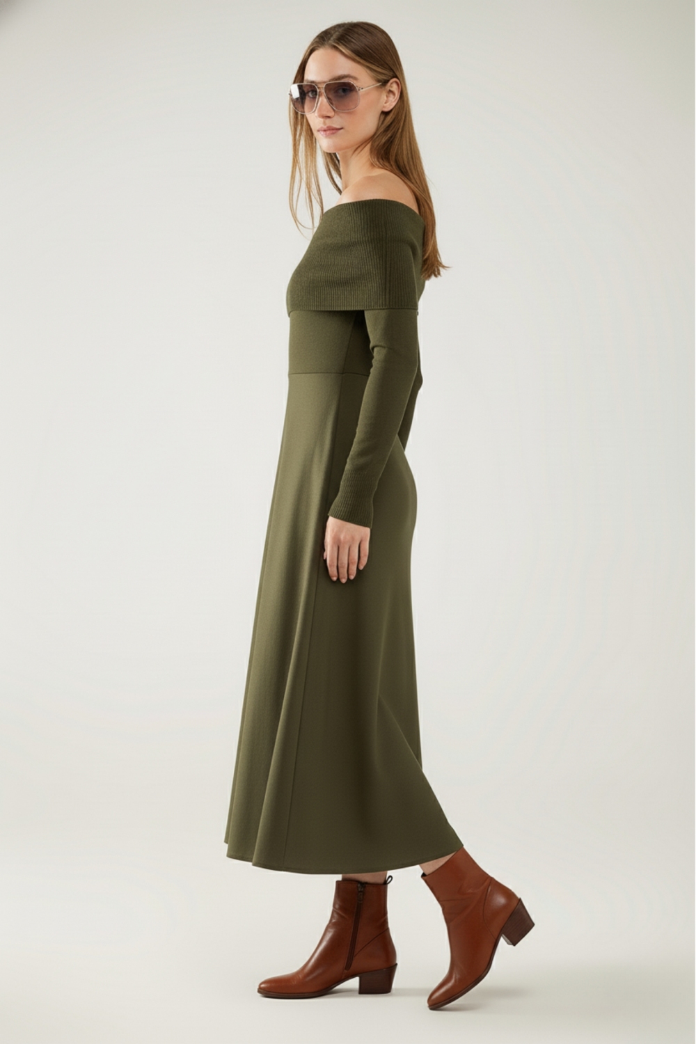 Maxi Vestido Bardot ancho de punto en color caqui