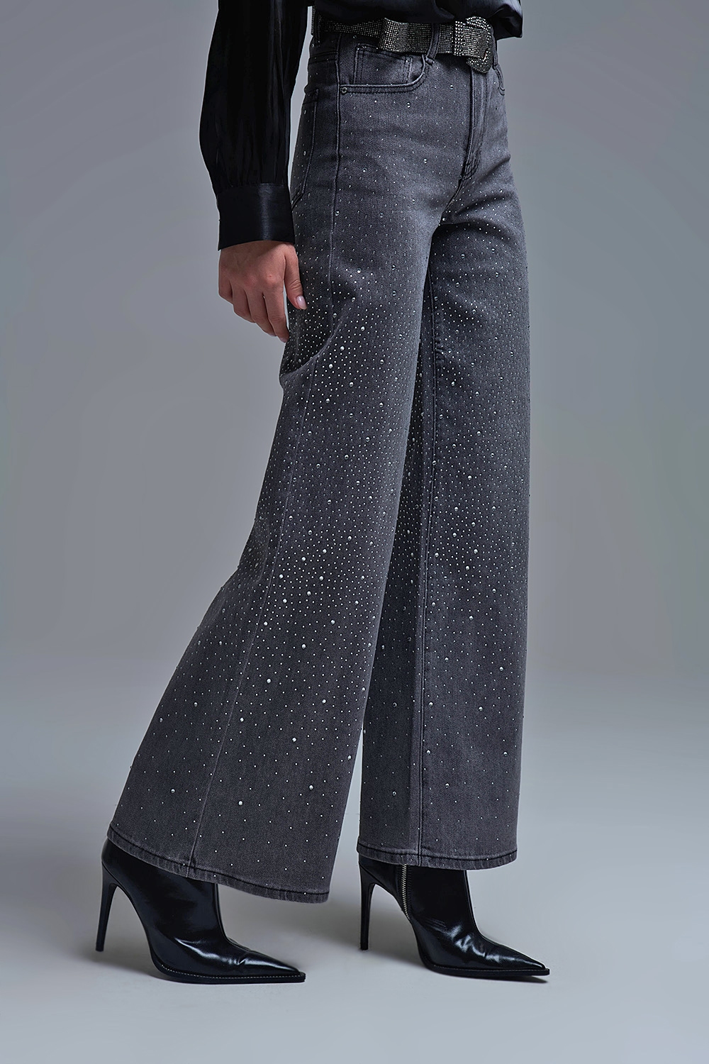 Vaqueros negros de pata ancha con strass Vaqueros negros de pata ancha con strass