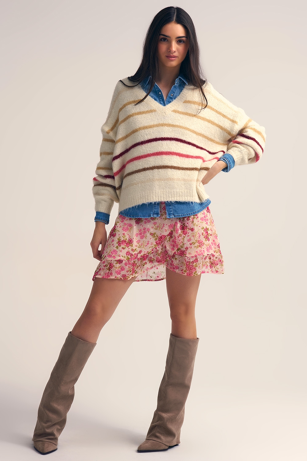 Jersey oversize crema con raya multicolor Jersey oversize crema con raya multicolor