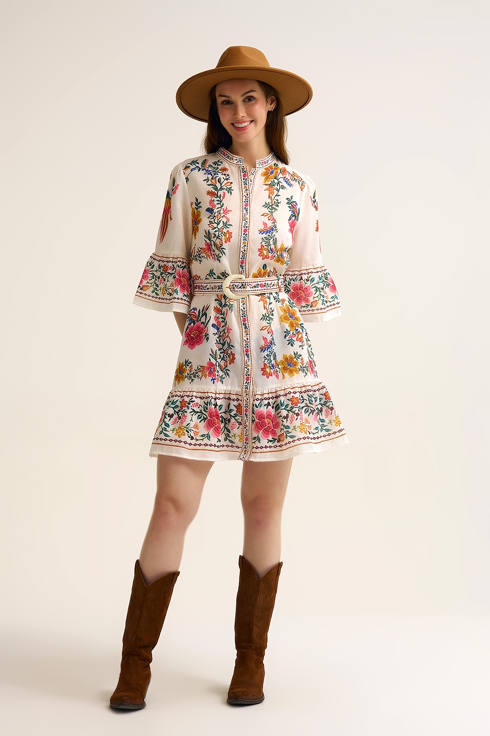 Vestido Mini Boho Floral Estampado En Blanco