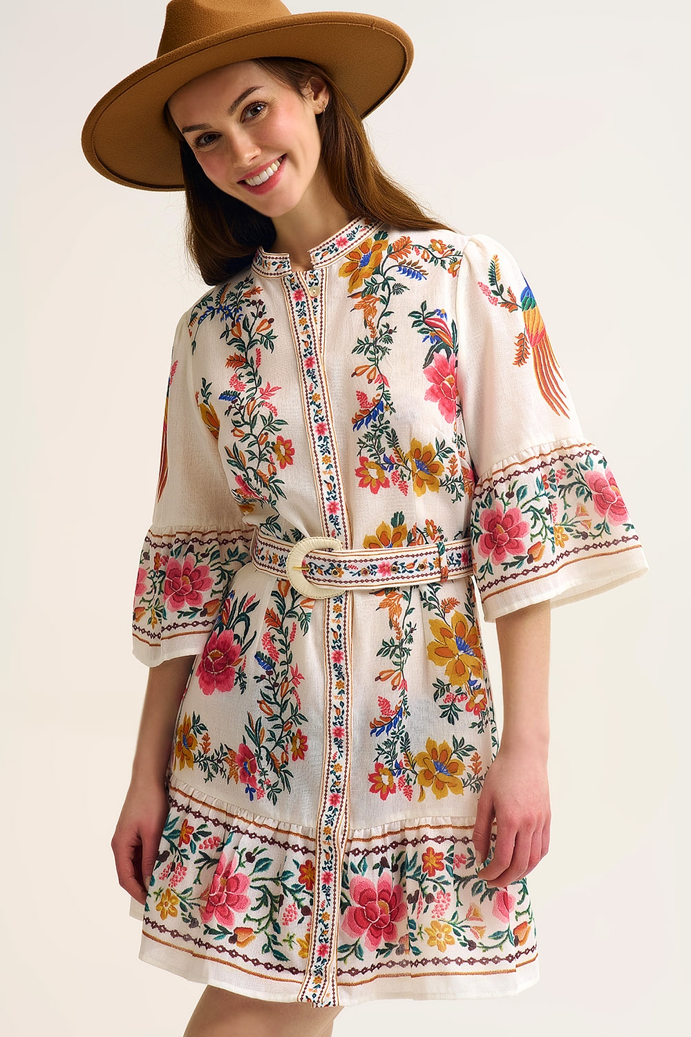 Vestido Mini Boho Floral Estampado En Blanco