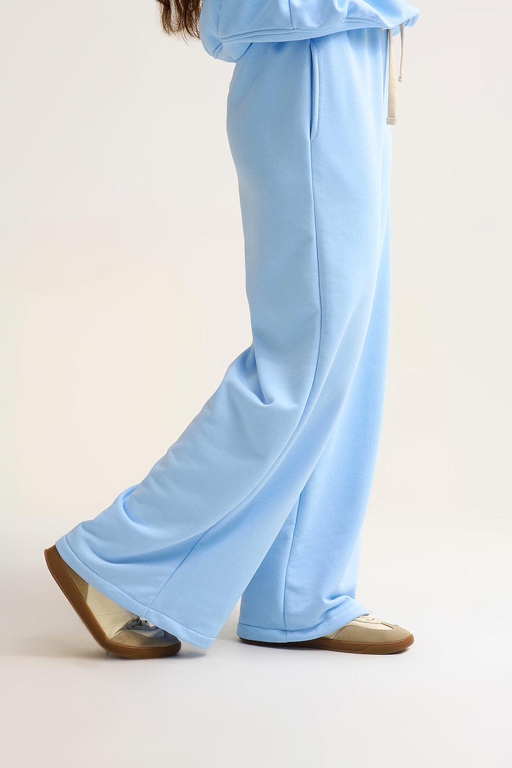 Pantalón de chándal recto de punto azul bebé con cintura elástica y lazo Pantalón de chándal recto de punto azul bebé con cintura elástica y lazo