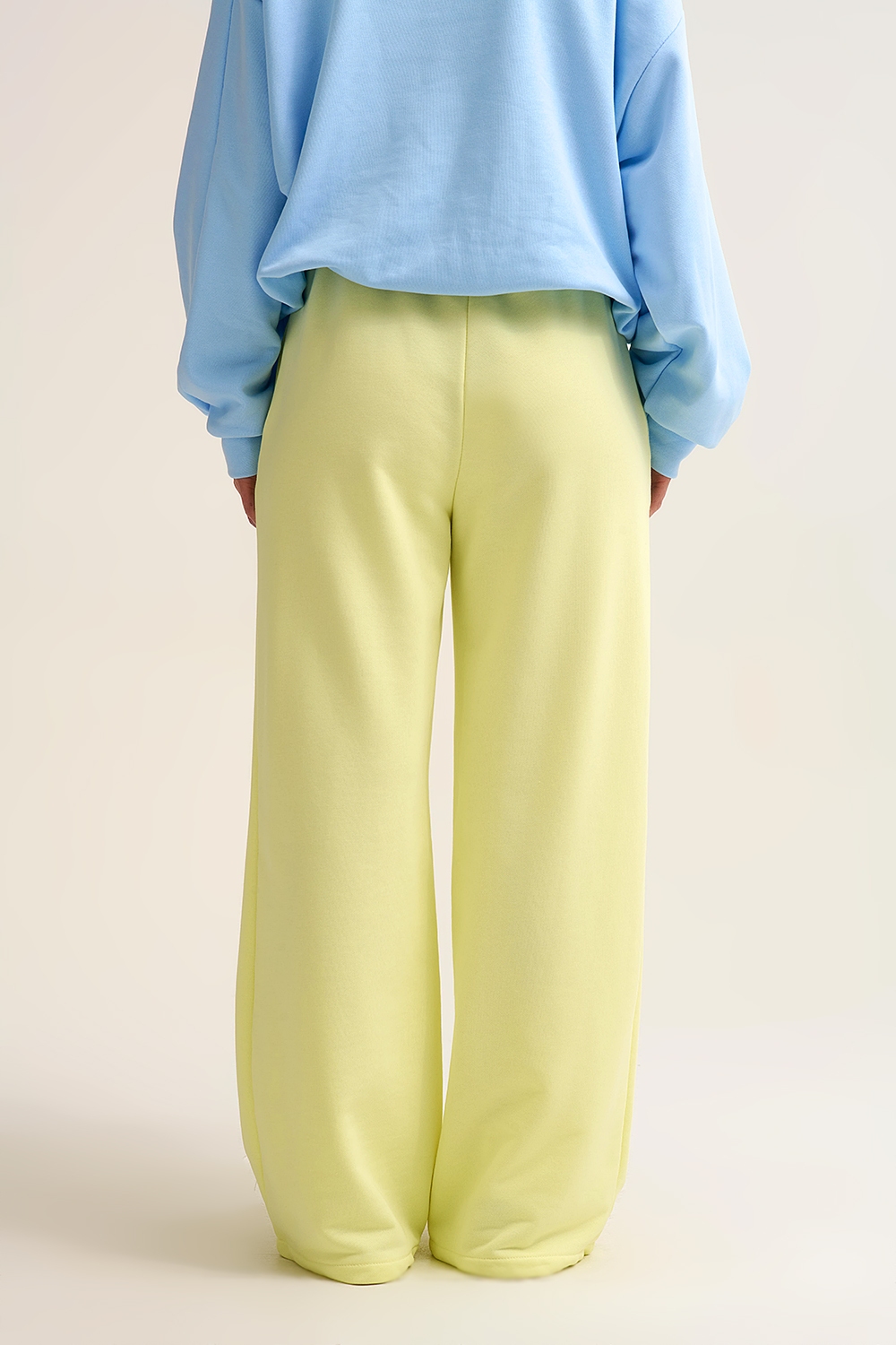 Pantalón de chándal de punto recto amarillo con cintura elástica y corbata Pantalón de chándal de punto recto amarillo con cintura elástica y corbata