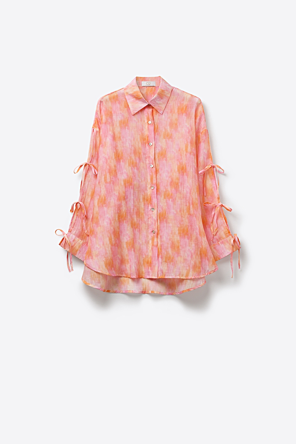 Camisa de Botones Rosa Sobredimensionada con Mangas de Lazo