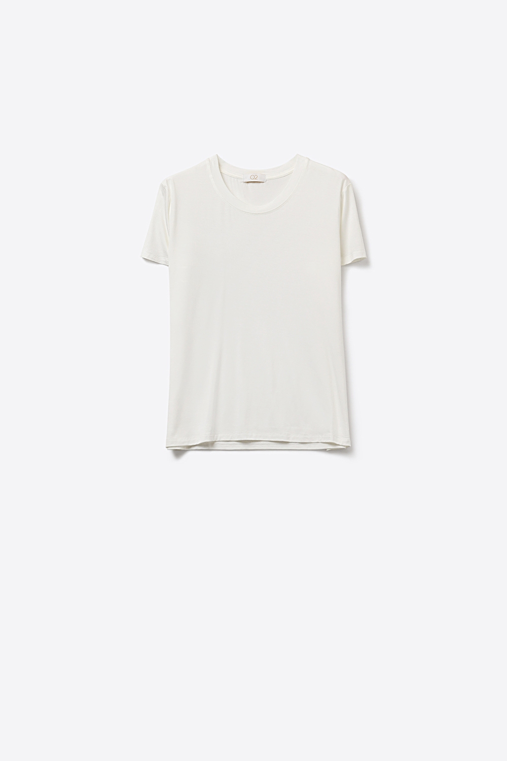 Camiseta b&aacute;sica blanca de cuello redondo y manga corta en tela de viscosa