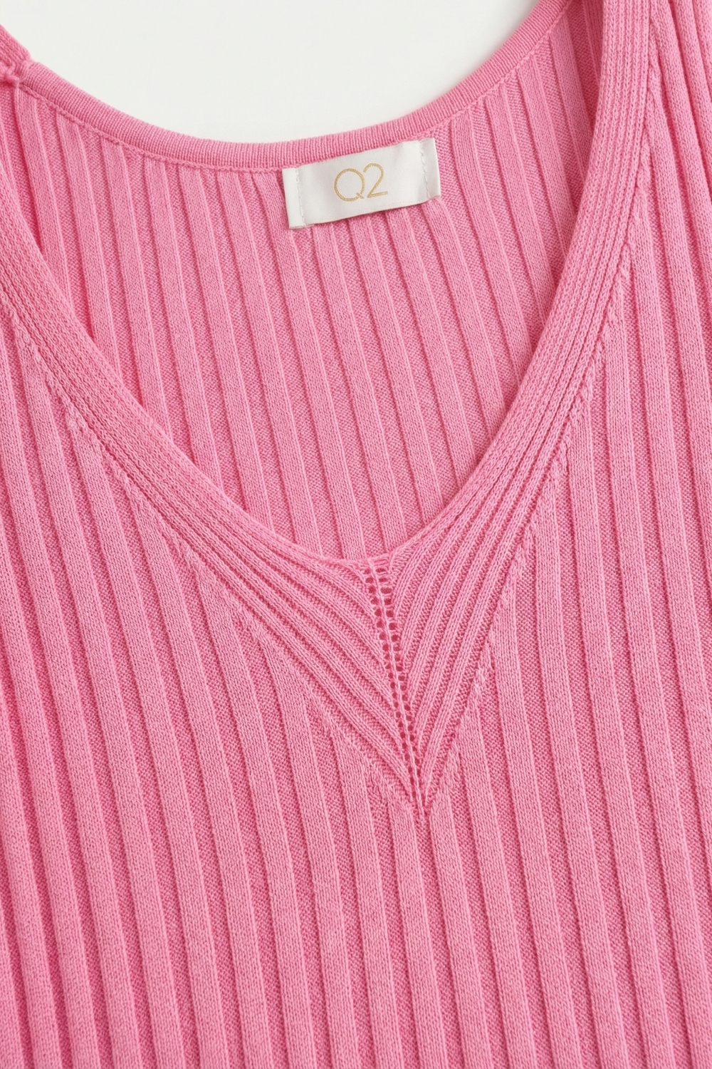 Camiseta de Tirantes de Punto Acanalado Rosa con Cuello en V Camiseta de Tirantes de Punto Acanalado Rosa con Cuello en V
