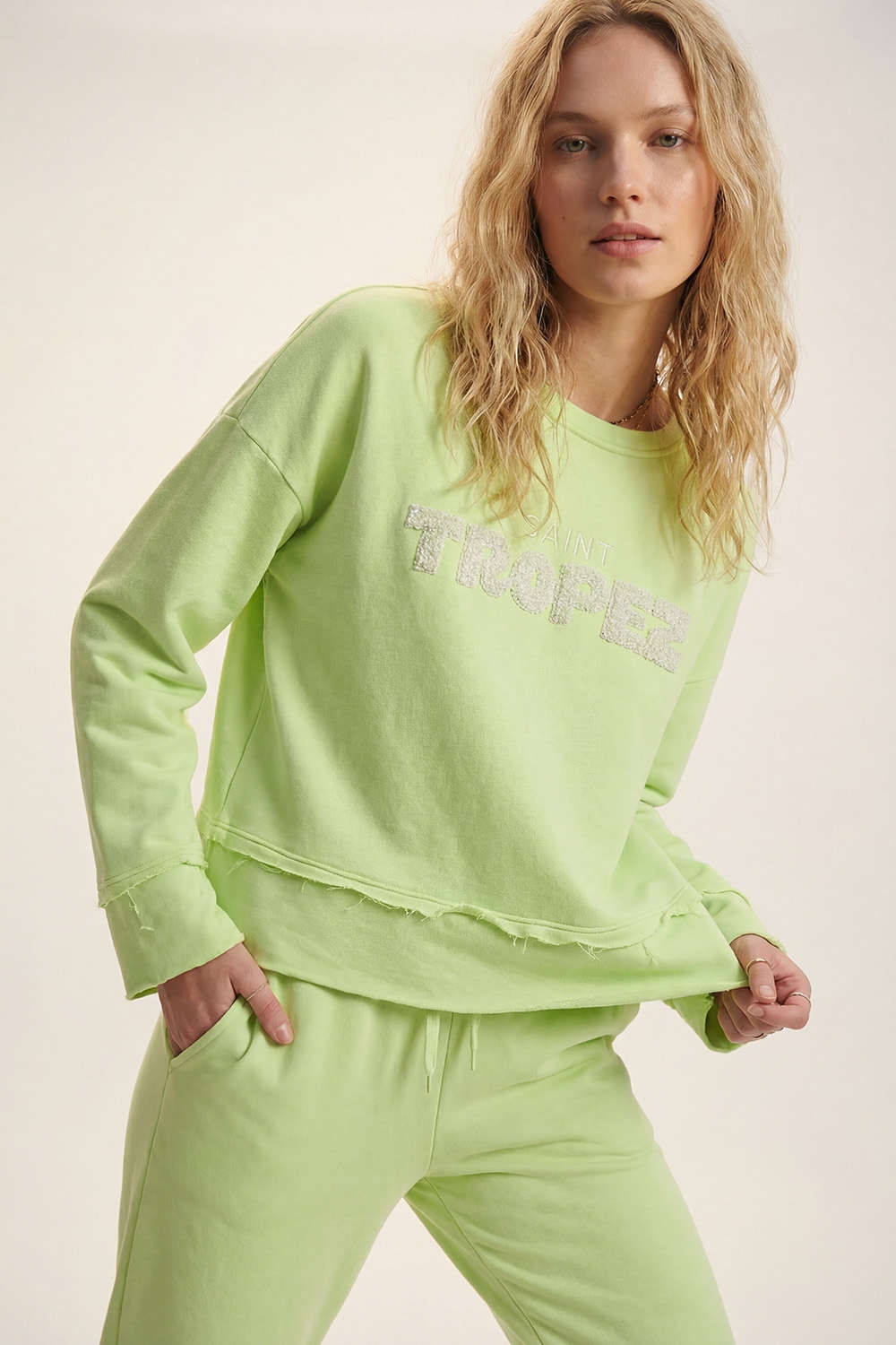 Saint Tropez Sudadera bordada verde menta