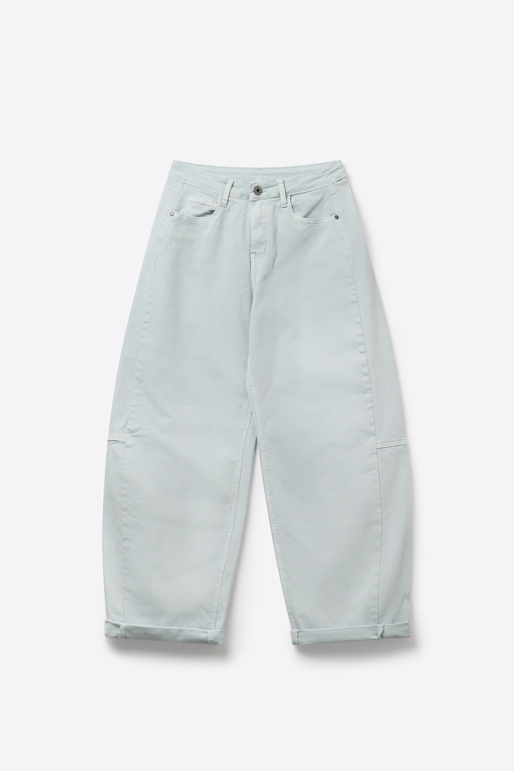 Pantalones de algodón ligero de color azul claro con piernas anchas en estilo barril Pantalones de algodón ligero de color azul claro con piernas anchas en estilo barril