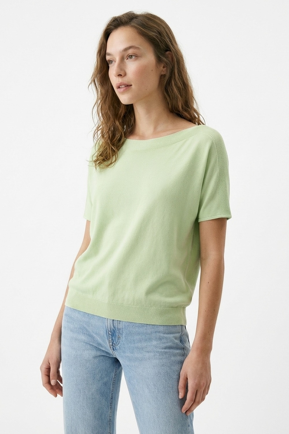 Camiseta de manga corta de punto suave verde claro de corte relajado