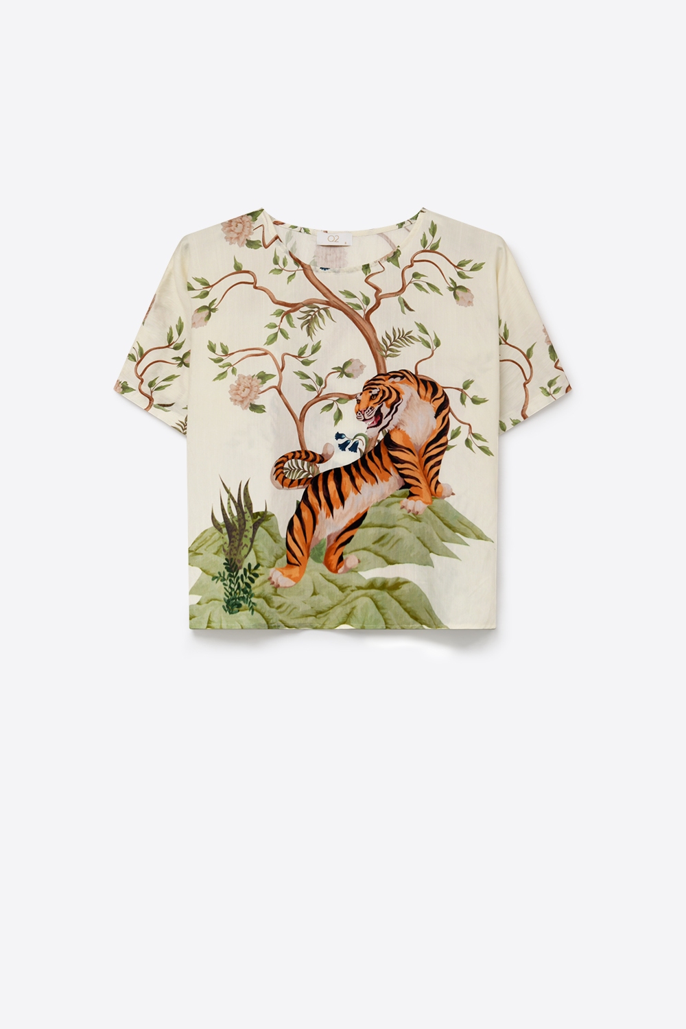 Top corto tejido liviano con estampado de tigre y flores en crema Top corto tejido liviano con estampado de tigre y flores en crema