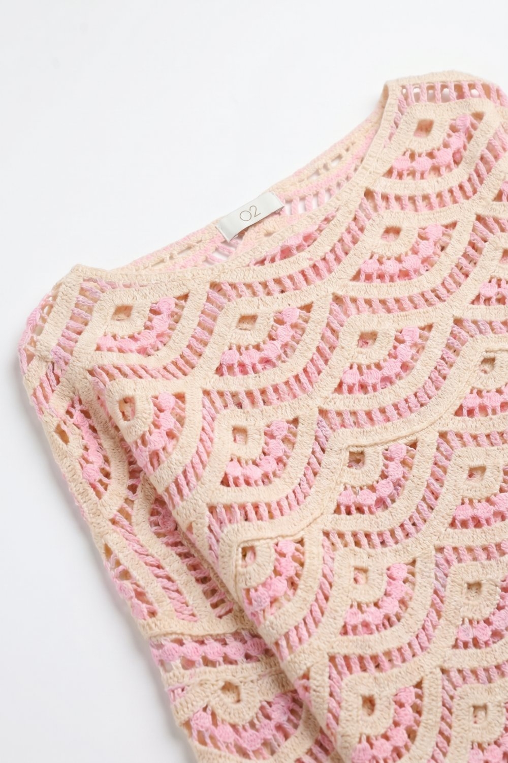 Beige Rosa Crochet Geo Pattern Scallop Hem Wide Sleeve Top