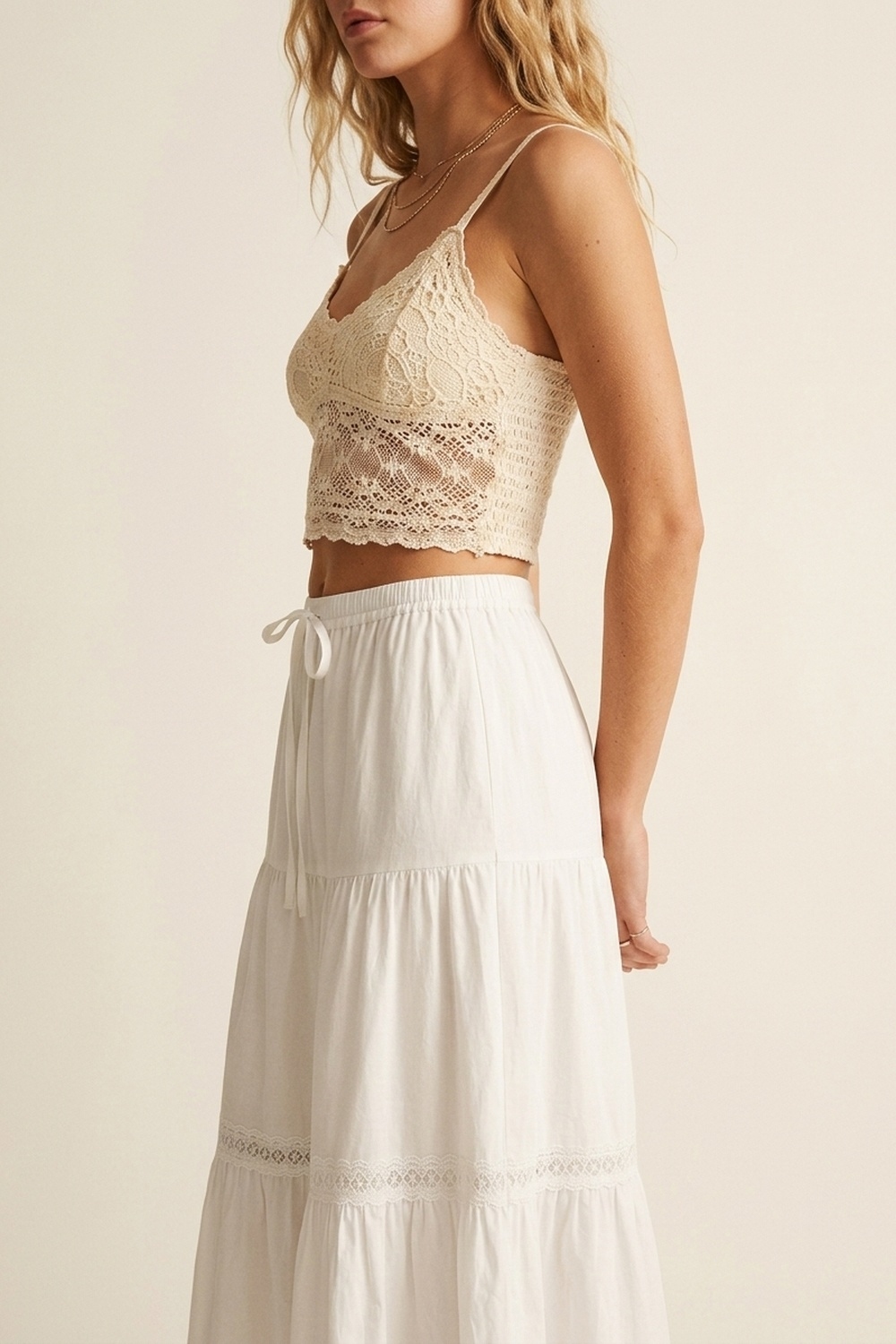 Falda Maxi de Popelina Blanca con Detalle de Encaje