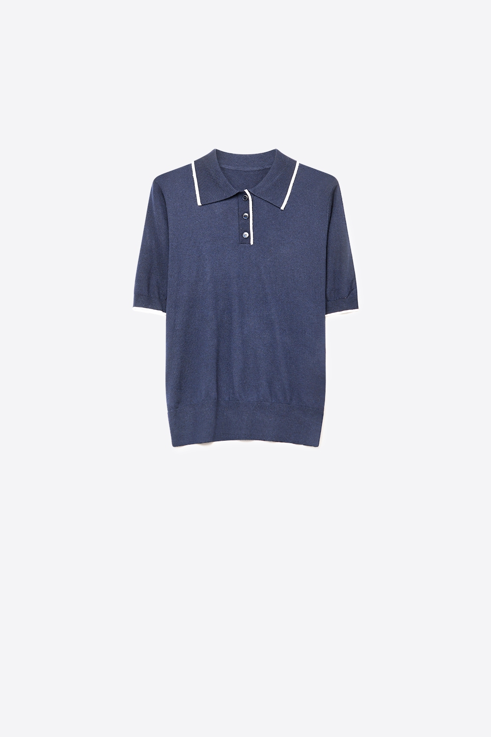Suéter azul marino de punto fino con cuello en contraste y cuello polo con botón Suéter azul marino de punto fino con cuello en contraste y cuello polo con botón