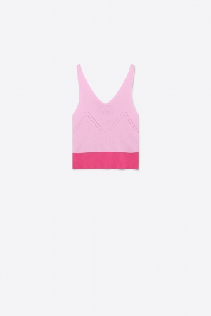 Top corto de tirantes de punto acanalado rosa claro con borde en contraste rosa fuerte en el escote en V