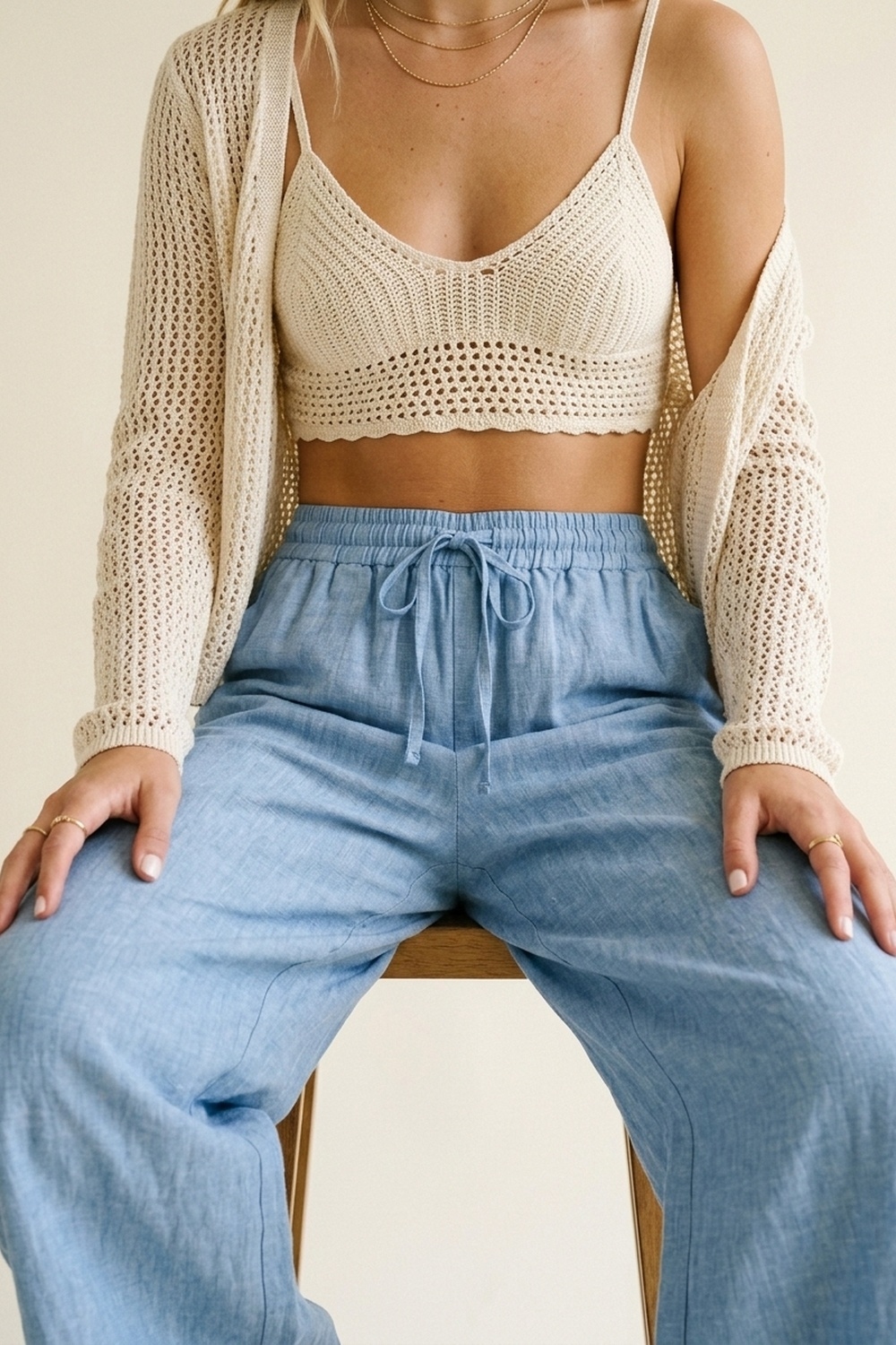 Pantalones Anchos Azul Claro Ligeros con Tela Arrugada y Cintura El&aacute;stica