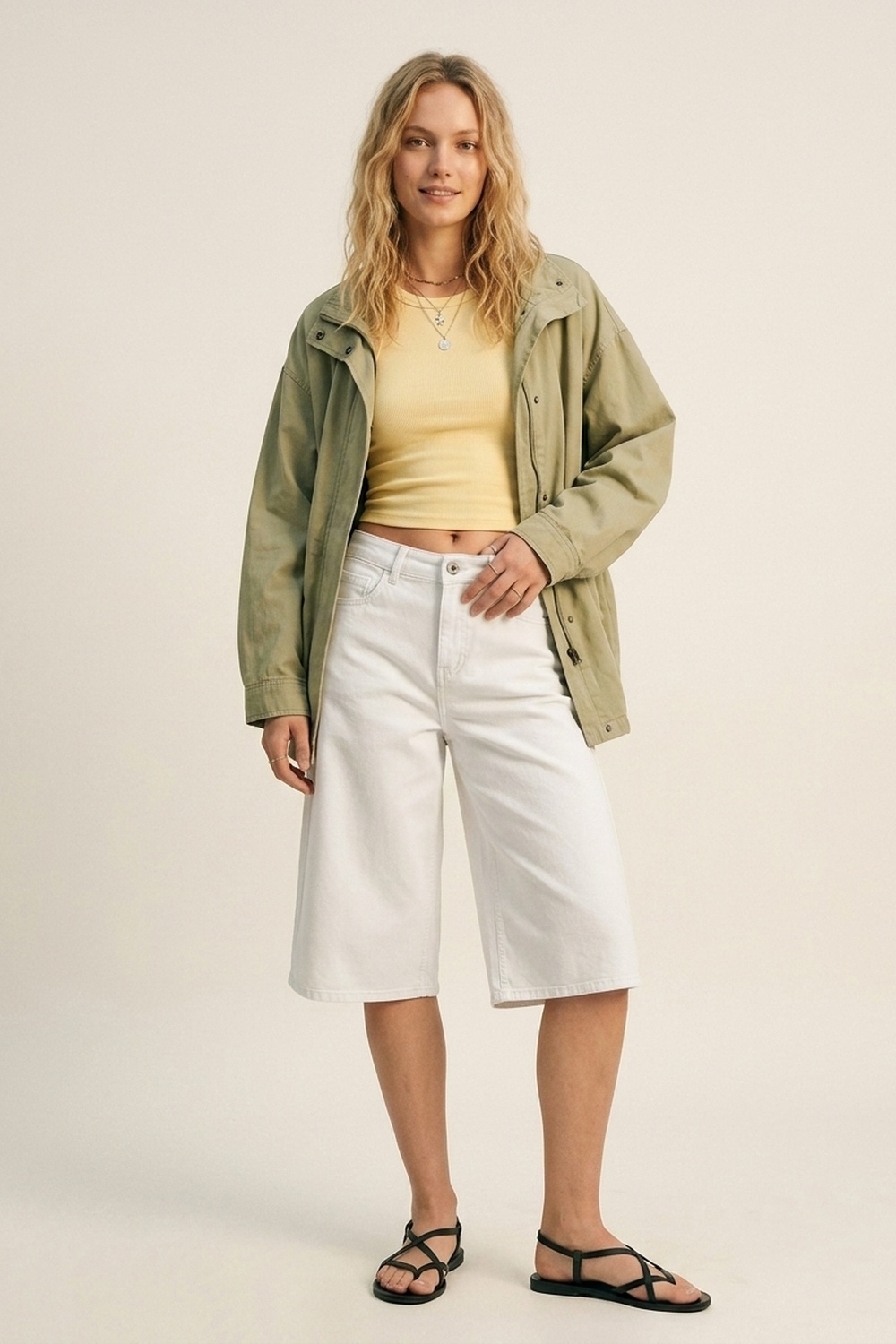 Pantalones cortos de mezclilla bermuda blancos de pierna ancha hasta la rodilla Pantalones cortos de mezclilla bermuda blancos de pierna ancha hasta la rodilla