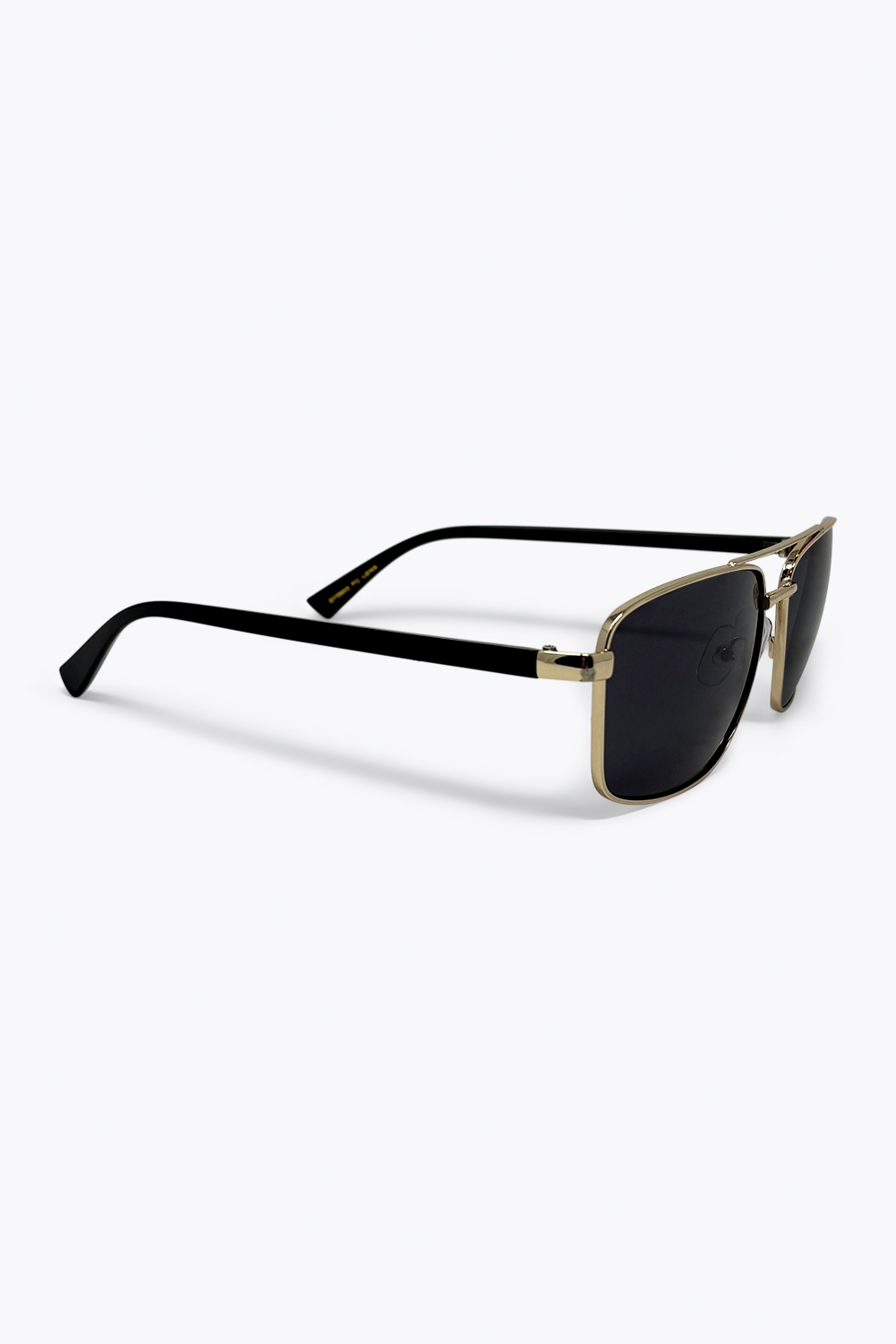 Gafas de sol cuadradas de aviador doradas con montura de metal