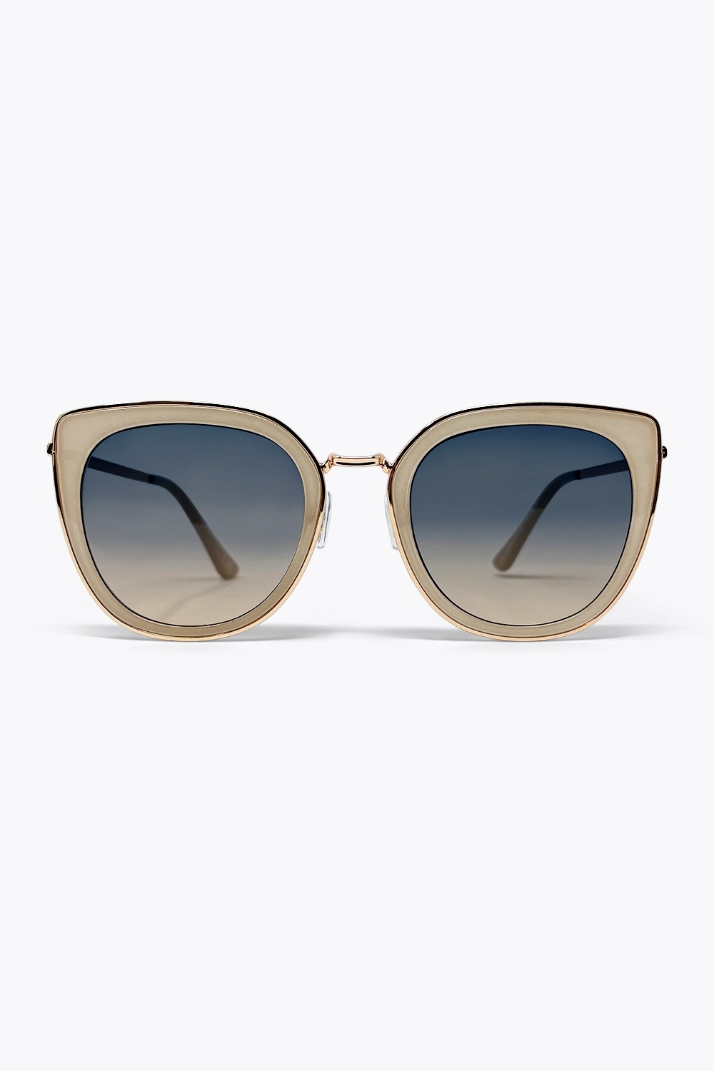 Gafas de sol beige de ojo de gato con montura metálica y degradado de gran tamaño Gafas de sol beige de ojo de gato con montura metálica y degradado de gran tamaño