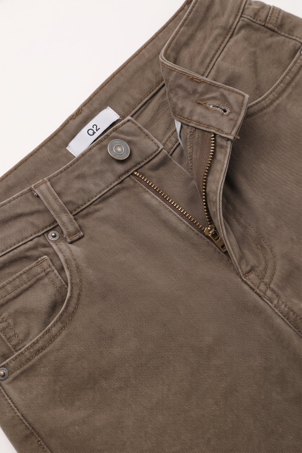 Pantalones de pierna ancha estilo barril Fango con costura lateral