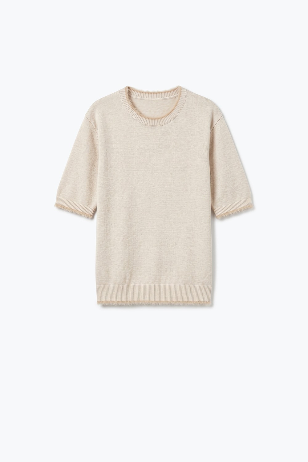 Su&eacute;ter beige de manga corta con cuello redondo y ribete de piel sint&eacute;tica