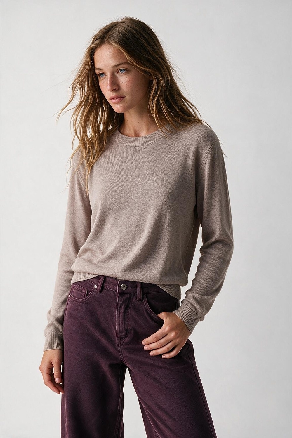 Su&eacute;ter de punto fino mezcla de lana merino cuello redondo color rosa viejo