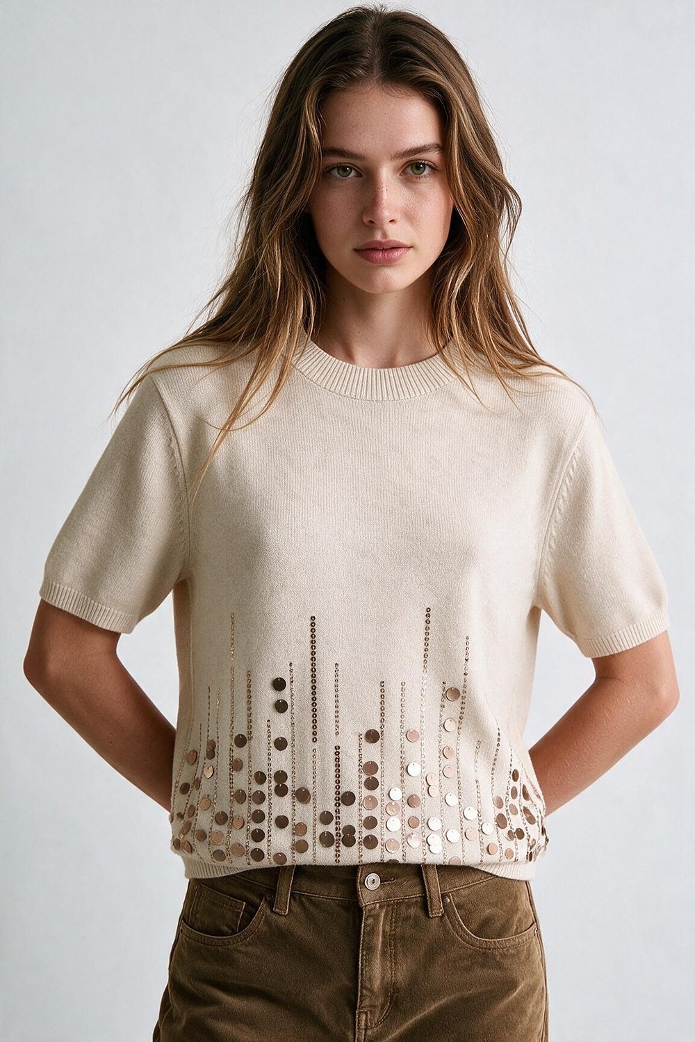 Beige Knit Short Sleeve Top with Embellished Hem Beige Knit Short Sleeve Top with Embellished Hem