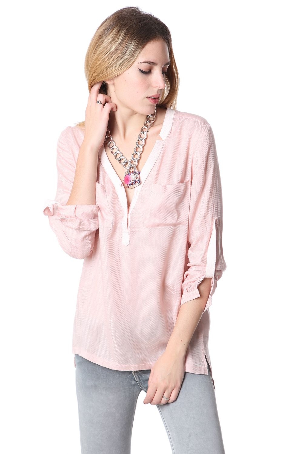 Blusa con escote de pico pronunciado y manga larga rosa Blusa con escote de pico pronunciado y manga larga rosa