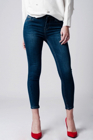 Vaqueros pitillo de talle bajo en denim oscuro