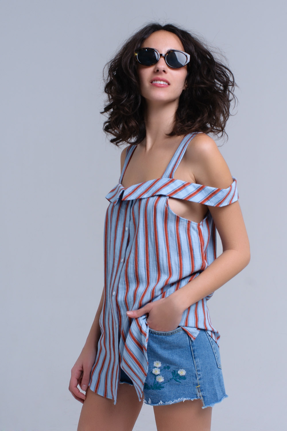 Top azul con rayas naranjas Top azul con rayas naranjas