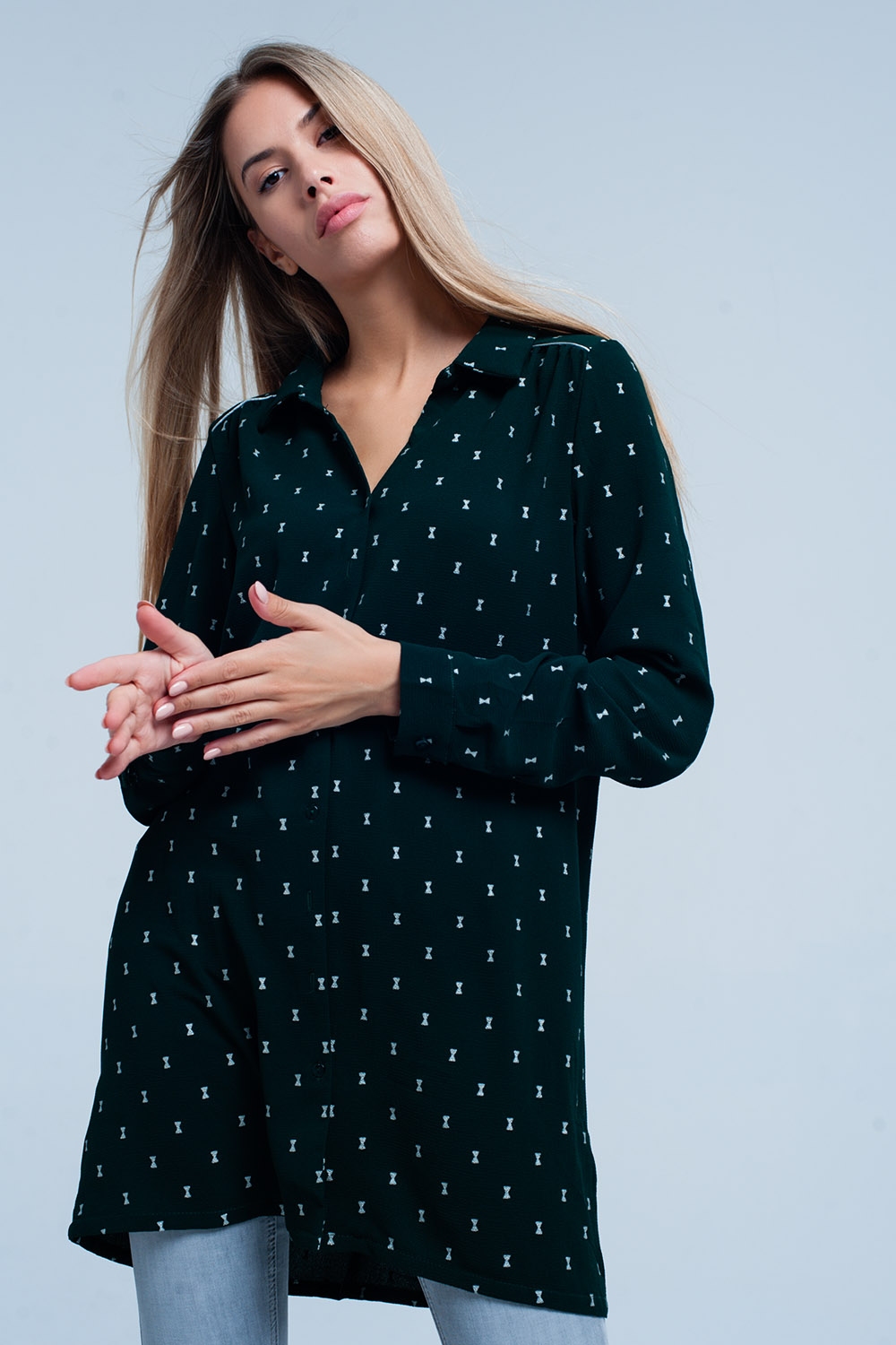 Camisa Verde larga con estampado en plateado