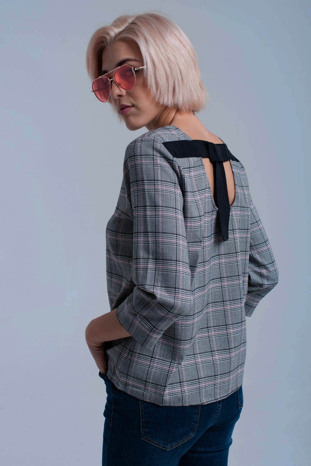 Top scozzese rosa con nastri