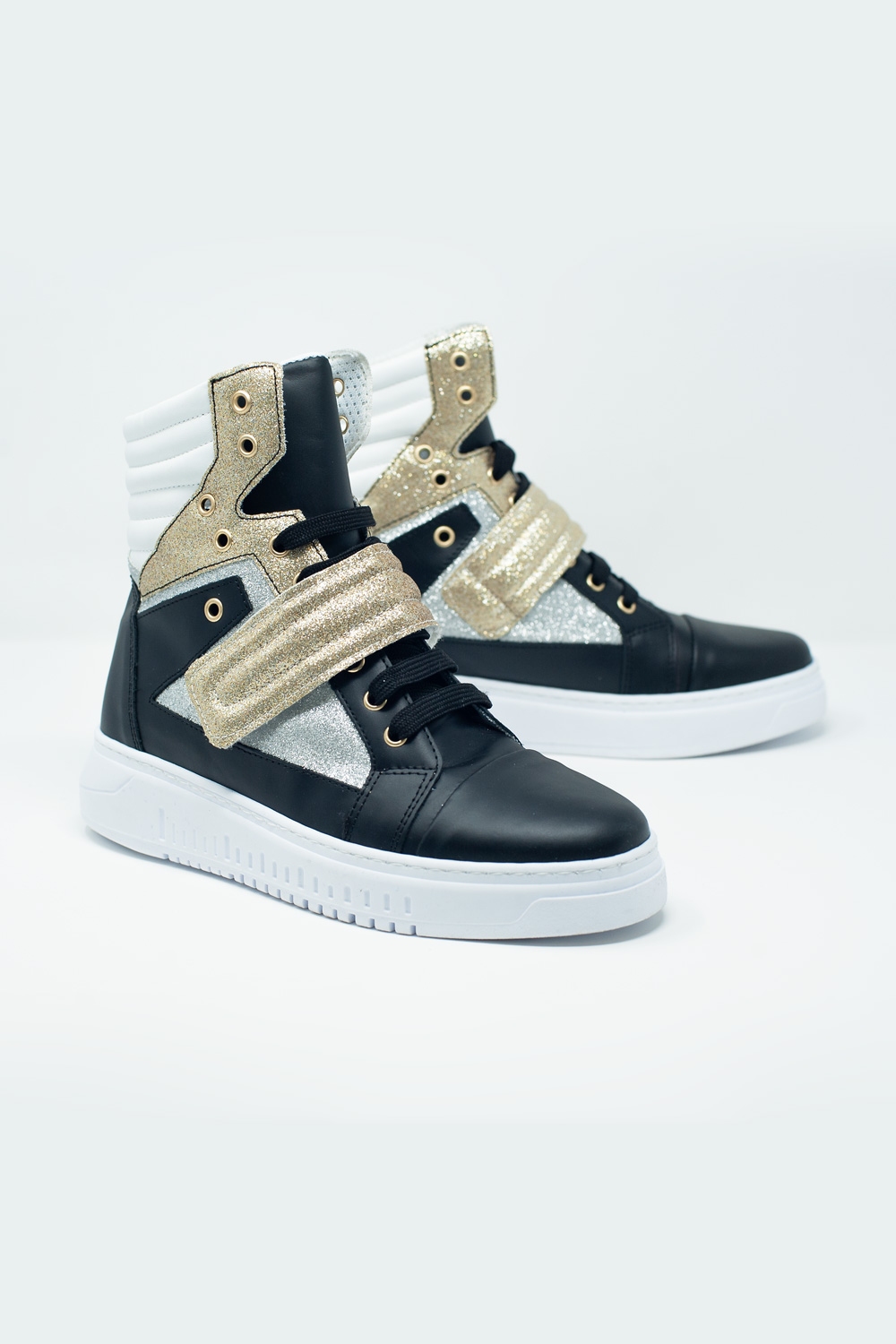 Zapatillas hi-top doradas Zapatillas hi-top doradas